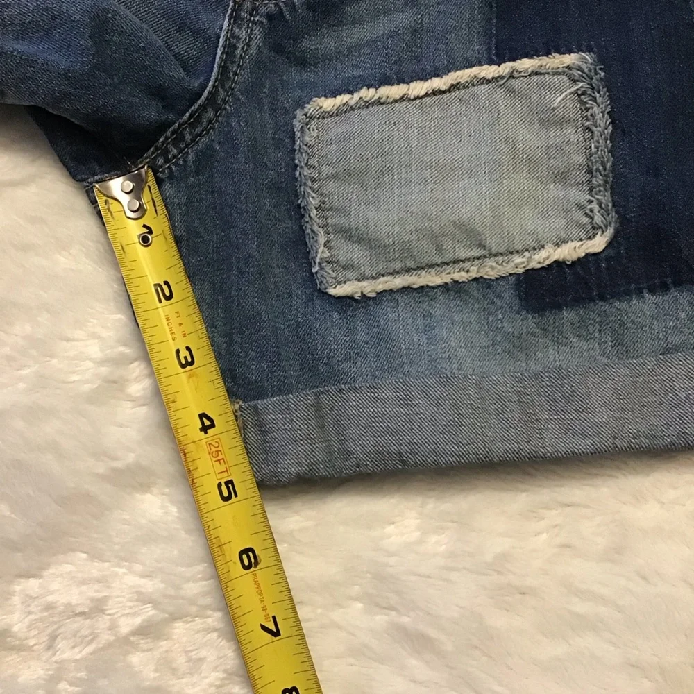Old Navy Boyfriend Jean Shorts.  Patches, Distressed, Relaxed Fit.Sz 2 - Picture 5 of 8